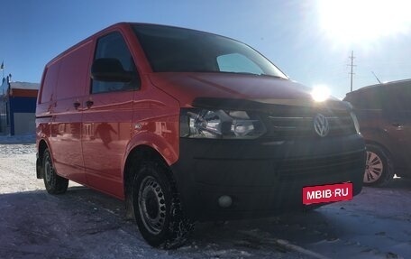 Volkswagen Transporter T5 рестайлинг, 2014 год, 2 500 000 рублей, 3 фотография