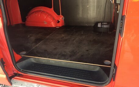 Volkswagen Transporter T5 рестайлинг, 2014 год, 2 500 000 рублей, 17 фотография