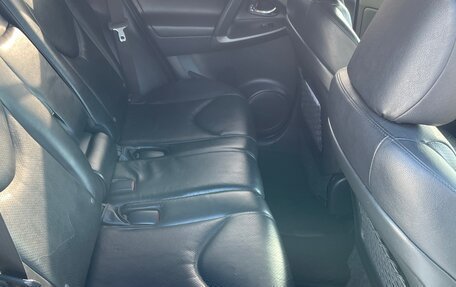 Toyota RAV4, 2011 год, 1 850 000 рублей, 12 фотография