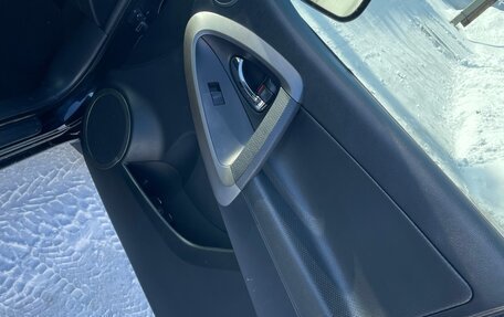 Toyota RAV4, 2011 год, 1 850 000 рублей, 14 фотография