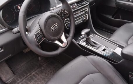 KIA Optima IV, 2017 год, 2 300 000 рублей, 16 фотография