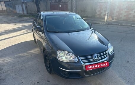 Volkswagen Jetta VI, 2008 год, 650 000 рублей, 5 фотография