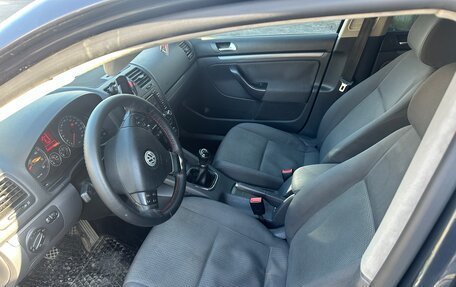 Volkswagen Jetta VI, 2008 год, 650 000 рублей, 17 фотография