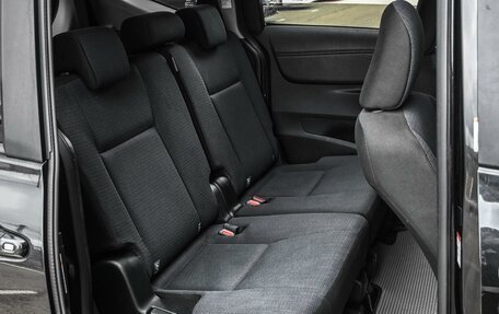 Toyota Sienta II, 2018 год, 1 849 000 рублей, 9 фотография