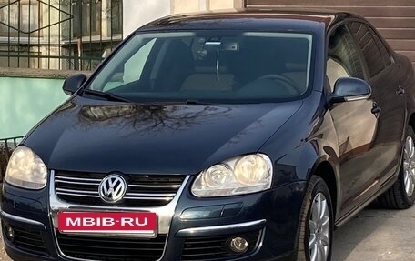 Volkswagen Jetta VI, 2008 год, 650 000 рублей, 31 фотография