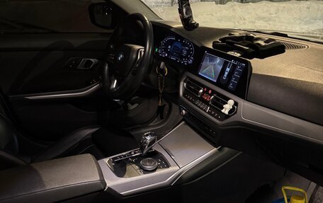 BMW 3 серия, 2019 год, 2 900 000 рублей, 5 фотография