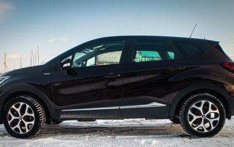 Renault Kaptur I рестайлинг, 2018 год, 1 570 000 рублей, 21 фотография