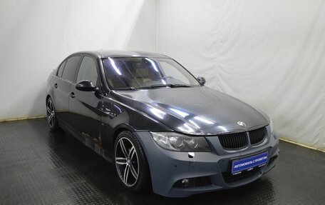 BMW 3 серия, 2006 год, 600 000 рублей, 3 фотография
