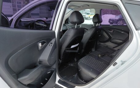 Hyundai ix35 I рестайлинг, 2015 год, 1 350 000 рублей, 13 фотография