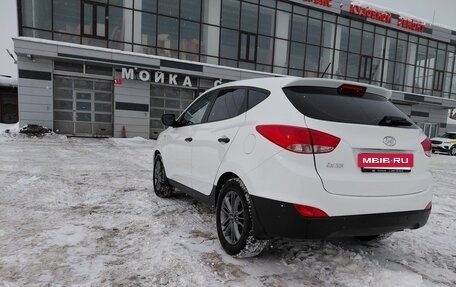 Hyundai ix35 I рестайлинг, 2015 год, 1 350 000 рублей, 5 фотография