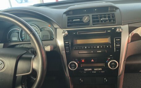 Toyota Camry, 2014 год, 1 600 000 рублей, 13 фотография