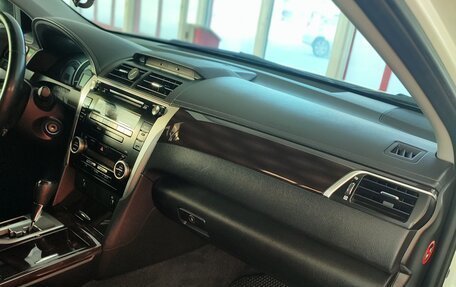 Toyota Camry, 2014 год, 1 600 000 рублей, 15 фотография