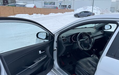 KIA Rio III рестайлинг, 2016 год, 950 000 рублей, 10 фотография