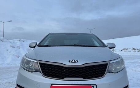 KIA Rio III рестайлинг, 2016 год, 950 000 рублей, 4 фотография