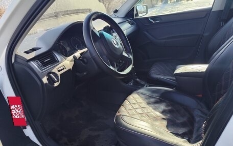 Skoda Rapid I, 2016 год, 695 000 рублей, 5 фотография