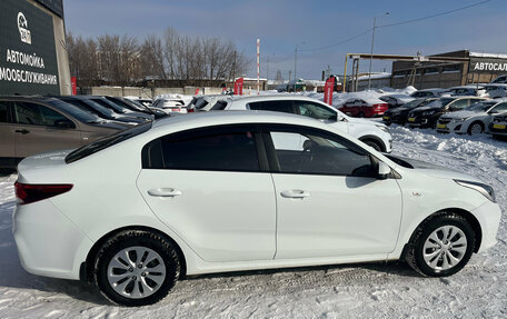 KIA Rio IV, 2017 год, 1 200 000 рублей, 8 фотография