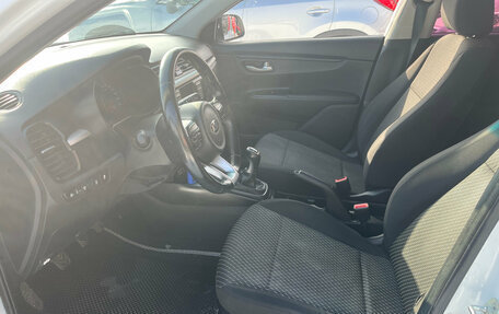 KIA Rio IV, 2017 год, 1 200 000 рублей, 10 фотография