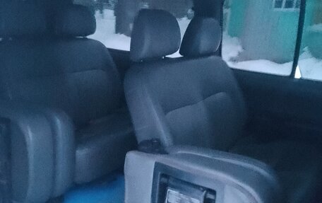 Hyundai Starex I рестайлинг, 2006 год, 650 000 рублей, 3 фотография