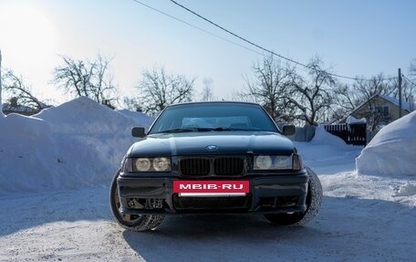 BMW 3 серия, 1993 год, 370 000 рублей, 2 фотография