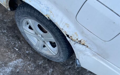 Mazda Familia, 2003 год, 200 000 рублей, 8 фотография