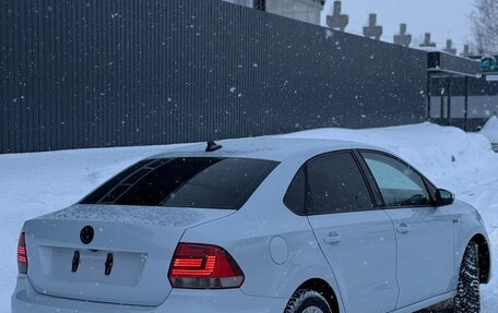 Volkswagen Polo VI (EU Market), 2018 год, 1 345 000 рублей, 3 фотография