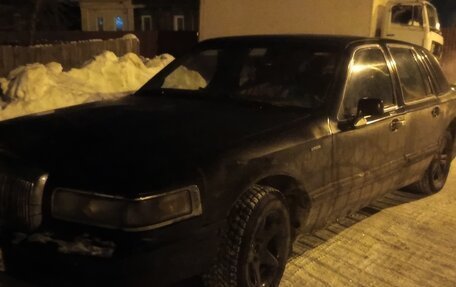 Lincoln Town Car II, 1993 год, 390 000 рублей, 5 фотография