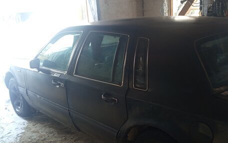 Lincoln Town Car II, 1993 год, 390 000 рублей, 3 фотография