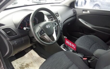 Hyundai Solaris II рестайлинг, 2015 год, 905 000 рублей, 9 фотография