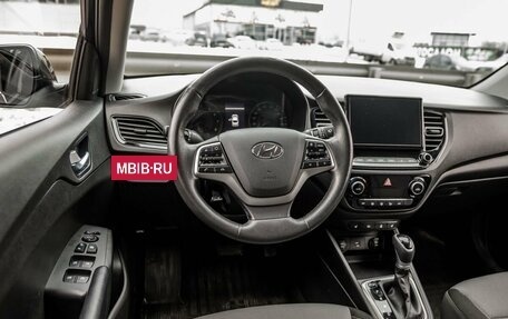 Hyundai Solaris II рестайлинг, 2021 год, 1 768 000 рублей, 15 фотография