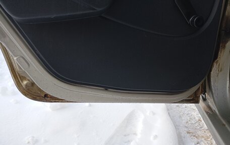 Renault Logan I, 2010 год, 595 000 рублей, 13 фотография