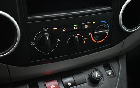 Citroen Berlingo II рестайлинг, 2012 год, 700 000 рублей, 7 фотография