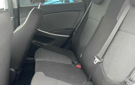 Hyundai Solaris II рестайлинг, 2013 год, 720 000 рублей, 15 фотография