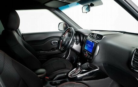 KIA Soul II рестайлинг, 2018 год, 1 770 000 рублей, 6 фотография