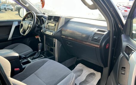 Toyota Land Cruiser Prado 150 рестайлинг 2, 2009 год, 2 649 900 рублей, 12 фотография