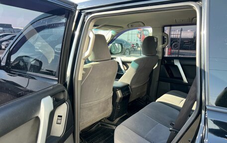 Toyota Land Cruiser Prado 150 рестайлинг 2, 2009 год, 2 649 900 рублей, 17 фотография