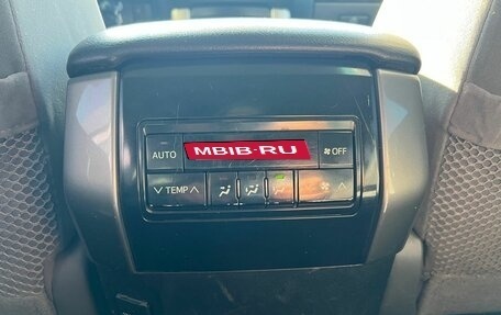 Toyota Land Cruiser Prado 150 рестайлинг 2, 2009 год, 2 649 900 рублей, 18 фотография