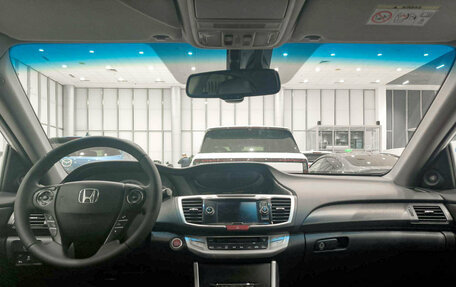 Honda Accord IX рестайлинг, 2013 год, 1 370 000 рублей, 14 фотография