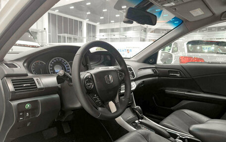 Honda Accord IX рестайлинг, 2013 год, 1 370 000 рублей, 16 фотография