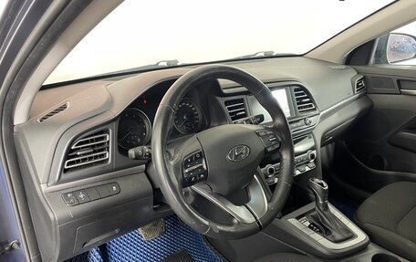 Hyundai Elantra VI рестайлинг, 2019 год, 1 565 000 рублей, 8 фотография