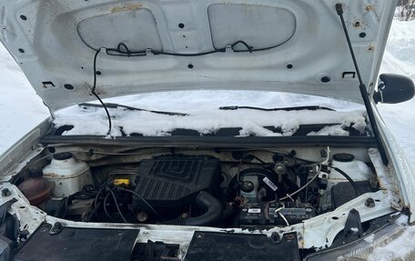 Renault Logan II, 2017 год, 355 000 рублей, 14 фотография