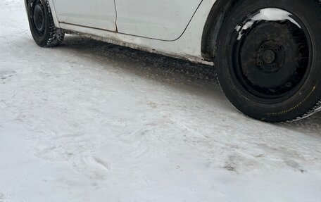 Renault Logan II, 2017 год, 355 000 рублей, 6 фотография