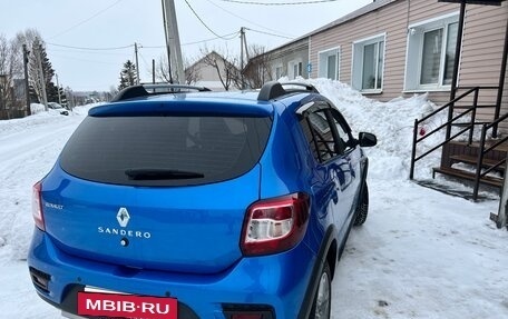 Renault Sandero II рестайлинг, 2018 год, 1 000 000 рублей, 6 фотография