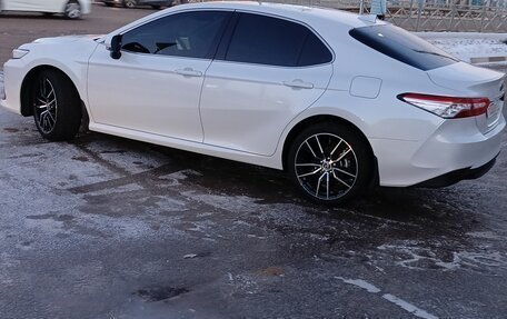 Toyota Camry, 2022 год, 4 250 000 рублей, 4 фотография