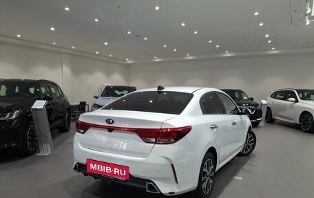 KIA Rio IV, 2021 год, 1 650 000 рублей, 5 фотография