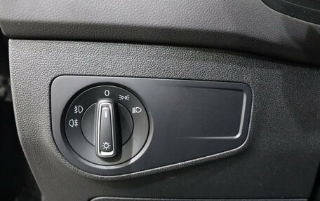 Volkswagen Tiguan II, 2020 год, 2 549 000 рублей, 12 фотография