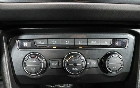 Volkswagen Tiguan II, 2020 год, 2 549 000 рублей, 18 фотография