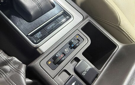 Toyota Land Cruiser Prado 150 рестайлинг 2, 2018 год, 4 599 000 рублей, 18 фотография