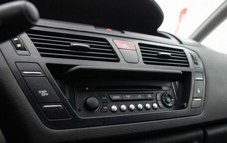 Citroen C4 Picasso II рестайлинг, 2010 год, 630 000 рублей, 28 фотография