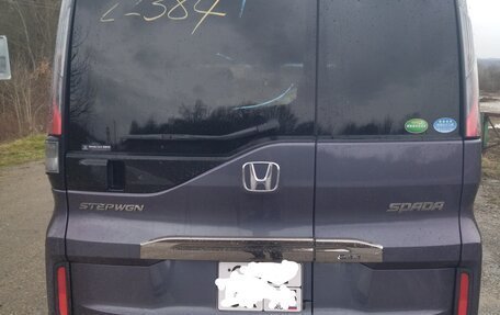 Honda Stepwgn IV, 2017 год, 2 200 000 рублей, 6 фотография