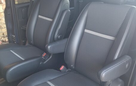 Honda Stepwgn IV, 2017 год, 2 200 000 рублей, 11 фотография